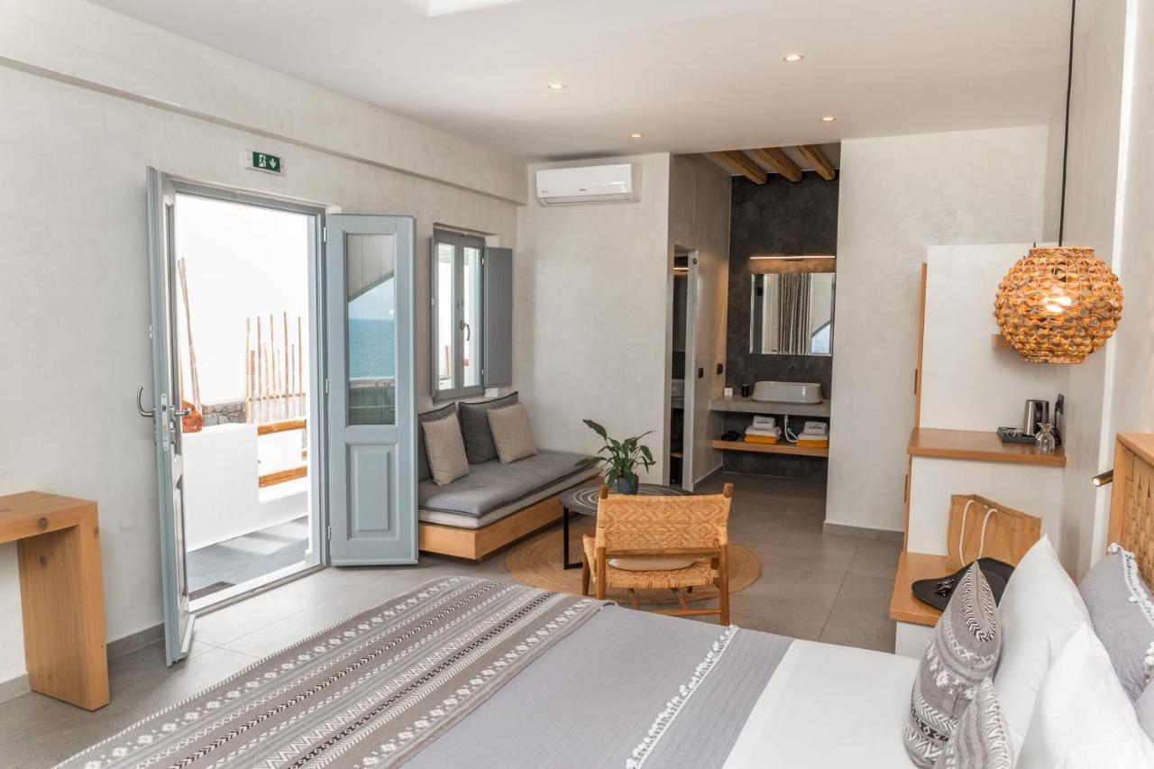 Almyra Oia Suites Exterior foto